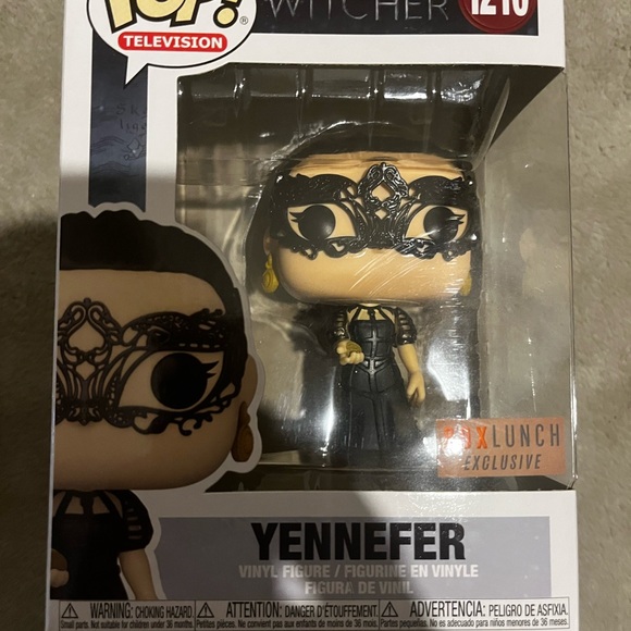 Funko Other - Funko Pop! Television Yennefer Exclusive Figure - Black and Gold